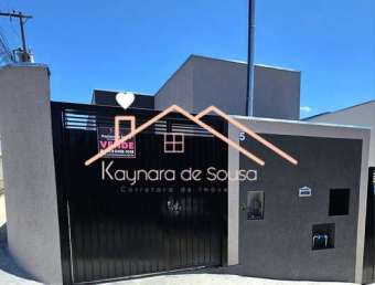 Casa no Jardim Canadá, com 3 quartos sendo 1 suíte!!