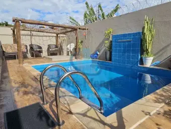 Casa  village premium , 210 m2,  impecável,  piscina nova,  aceita apto