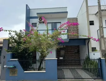 Casa para venda em barra velha, itajuba, 2 dormitórios, 2 suítes, 3 banheiros, 1 vaga