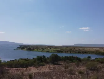 Propriedade com 80 hectares nas margens do Rio São Francisco