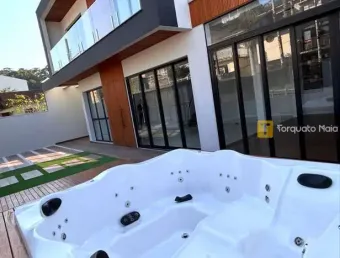 Casa com 3 quartos à venda na Rua Copacabana, 227, Floresta, Joinville