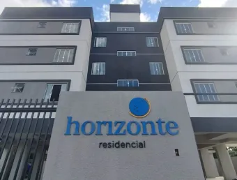 APARTAMENTOS NOVOS Á 600M DA PRAIA!