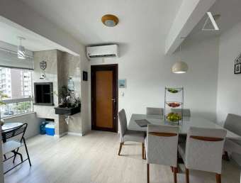Apartamento com 3 dormitórios à venda, 75 m² por R$ 365.000,00 - Costa e Silva - Joinville/SC