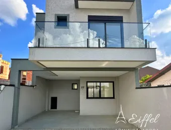 Sobrado Novo Moderno, alto padrão Uberaba - Curitiba/PR