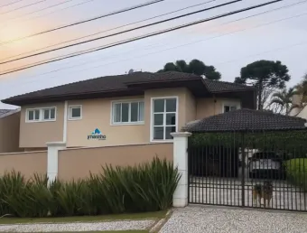 Espaço, conforto e natureza – tudo em uma casa pronta para morar