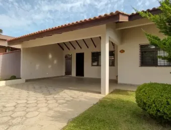 Ótima casa com piscina no jardim bela vista, itaqui, campo largo