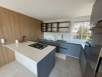 Apartamento duplex  com duas suítes semimobiliado à venda no bairro joão paulo, florianópolis