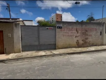 Terreno à venda na Rua Tiradentes, 145, Centro, Vitória da Conquista