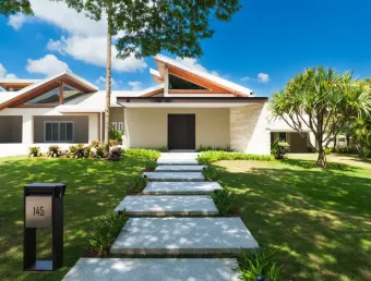 Casa térrea de alto padrão, no condomínio rosário de fátima