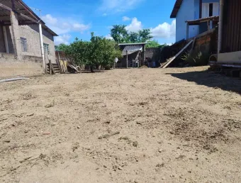 Terreno à venda na Praia da Enseada, São Sebastião 