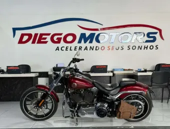 HARLEY-DAVIDSON SOFTAIL BREAKOUT FXSB 2016