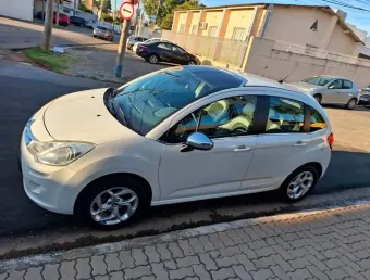 Citroën C3 1.6 Exclusive 16V Flex 4P Automático