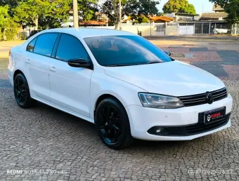 VolksWagen JETTA Comfortline 2.0 T.Flex 8V 4p Tipt. - 2012 