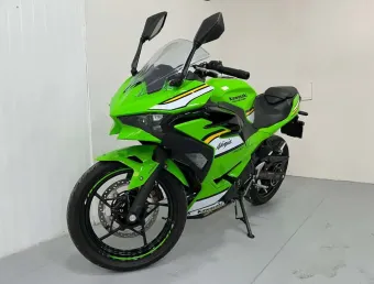 KAWASAKI NINJA 500 SE