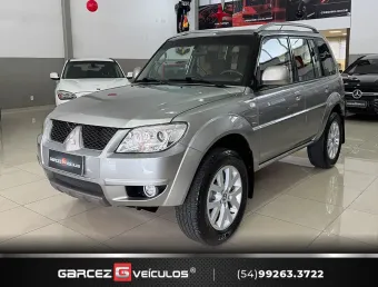 MITSUBISHI PAJERO TR4 2.0 FLEX 4X4 AUTOMÁTICO