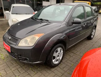 FORD FIESTA SEDAN 