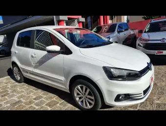 VOLKSWAGEN FOX CONNECT SB 2018 Imotion