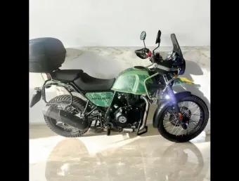 Royal Enfield Himalayan 411 Pine Green