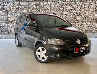 Spacefox 1.6 confort 8V 2008 manual completa (ar gelando)4 pneus novos-carro já teve retoque frontal