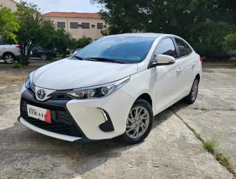 Toyota Yaris Sedan XS Aut Flex | 2025 - 4.900 km
