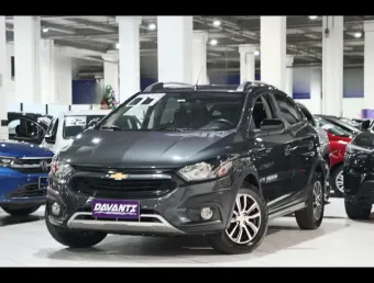 Chevrolet Onix Flex Automático