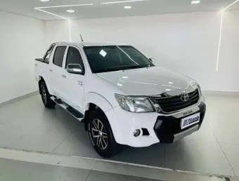 TOYOTA HILUX CD4X4 SRV 2015