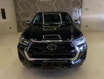 Toyota Hilux 2023 2.8 d-4d turbo diesel cd srx 4x4 automático
