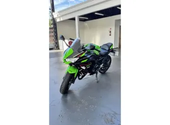 Kawasaki Ninja a partir de 2009 650 R | Chaves na Mão