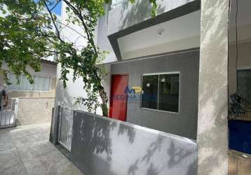 Casa com 2 dormitórios à venda por r$ 180.000,00 - porto novo - são gonçalo/rj