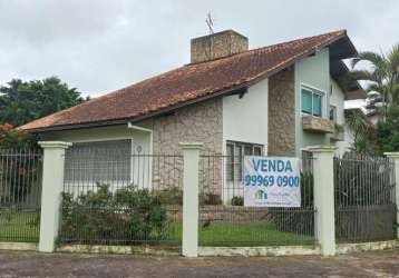 Casa à venda no bairro carianos - florianópolis/sc