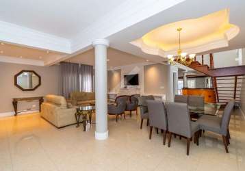 Casa com 4 quartos para alugar na avenida soledade, 175, petrópolis, porto alegre por r$ 18.000