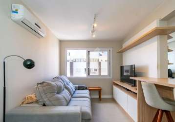 Apartamento com 1 quarto para alugar na avenida francisco petuco, 45, boa vista, porto alegre por r$ 2.950