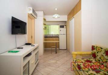 Apartamento com 2 quartos para alugar na rua general joão manoel, 279, centro histórico, porto alegre por r$ 1.945