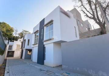Casa em condomínio fechado com 3 quartos à venda na rua milena costa, 01, pilarzinho, curitiba, 136 m2 por r$ 730.000