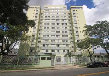 Apartamento com 2 quartos para alugar na rua doutor lauro wolff valente, 155, portão, curitiba, 62 m2 por r$ 1.800