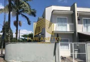 Casa com 2 quartos à venda na rua laranjal, 600, parque guarani, joinville por r$ 389.900