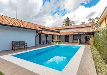 Alto padrão - casa à venda com 4 suítes - piscina e churrasqueira - 4 vagas - jardim acapulco - guarujá/sp