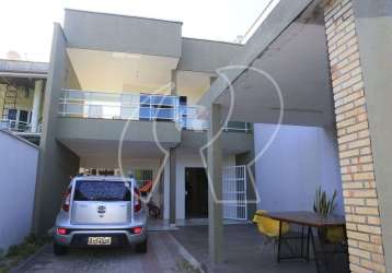 Casa com 3 dormitórios à venda, 180 m² por r$ 740.000,00 - cajazeiras - fortaleza/ce