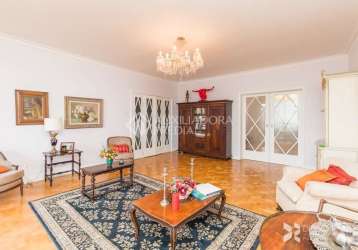 Apartamento com 3 quartos à venda na praça júlio de castilhos, 64, independência, porto alegre, 181 m2 por r$ 1.100.000