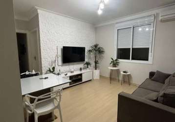 Apartamento com 2 quartos à venda na avenida taquary, 605, cristal, porto alegre, 51 m2 por r$ 235.000