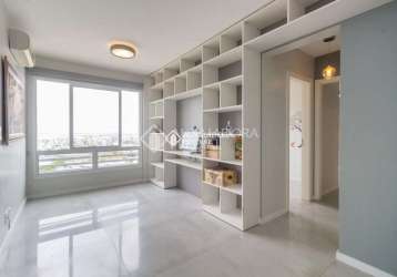 Apartamento com 2 quartos à venda na rua doutor malheiros, 101, santo antônio, porto alegre, 53 m2 por r$ 299.000