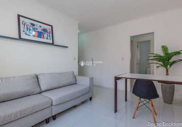 Apartamento com 1 quarto à venda na avenida coronel lucas de oliveira, 1609, petrópolis, porto alegre, 40 m2 por r$ 240.000