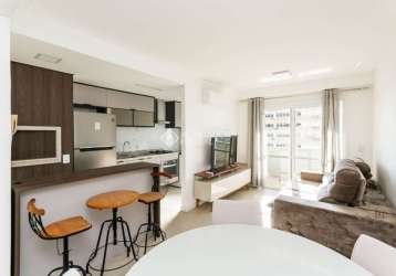 Apartamento com 2 quartos para alugar na rua gutemberg, 101, petrópolis, porto alegre, 72 m2 por r$ 4.500