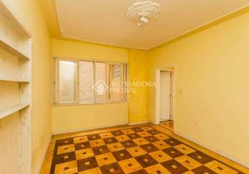 Apartamento com 2 quartos para alugar na rua jacinto gomes, 409, santana, porto alegre, 67 m2 por r$ 1.550