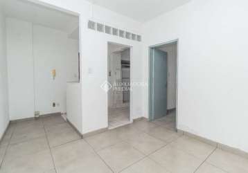 Apartamento com 1 quarto para alugar na rua demétrio ribeiro, 1078, centro histórico, porto alegre, 43 m2 por r$ 1.225