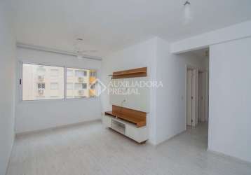 Apartamento com 3 quartos para alugar na avenida bento gonçalves, 1515, partenon, porto alegre, 66 m2 por r$ 2.200