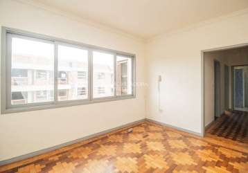 Apartamento com 3 quartos para alugar na avenida joão pessoa, 535, farroupilha, porto alegre, 110 m2 por r$ 1.950