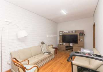Casa em condomínio fechado com 2 quartos para alugar na rua luiz cosme, 297, passo da areia, porto alegre, 100 m2 por r$ 4.500