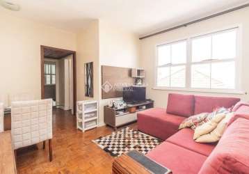 Apartamento com 2 quartos para alugar na rua comendador azevedo, 15, floresta, porto alegre, 70 m2 por r$ 1.500