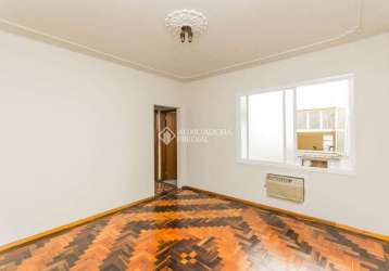 Apartamento com 2 quartos para alugar na avenida getúlio vargas, 743, menino deus, porto alegre, 63 m2 por r$ 2.300